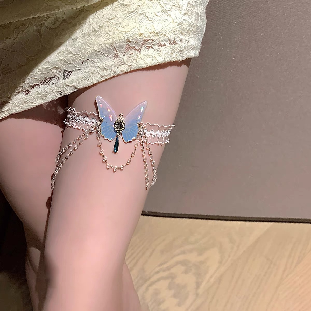 Body Jewelry Leg Chain - แฟชั่นรูปแบบผีเสื้อยืดหยุ่นลูกไม้ขาหวานสาวผู้หญิง Body CHAIN เครื่องประดับ