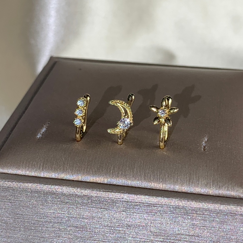 ชุดคลิปหนีบจมูกสไตล์เรโทร 3 ชิ - Body Jewelry Nose Studs บทวิจารณ์และราคา